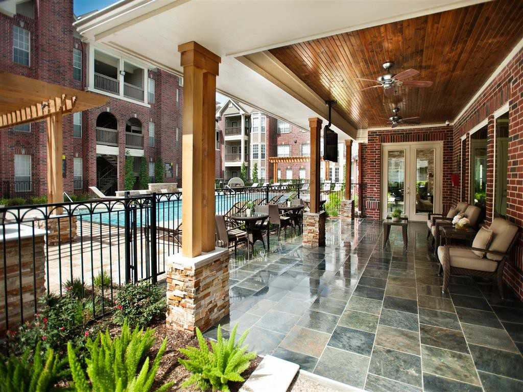 8787 Woodway Drive - Photo 3 of 50