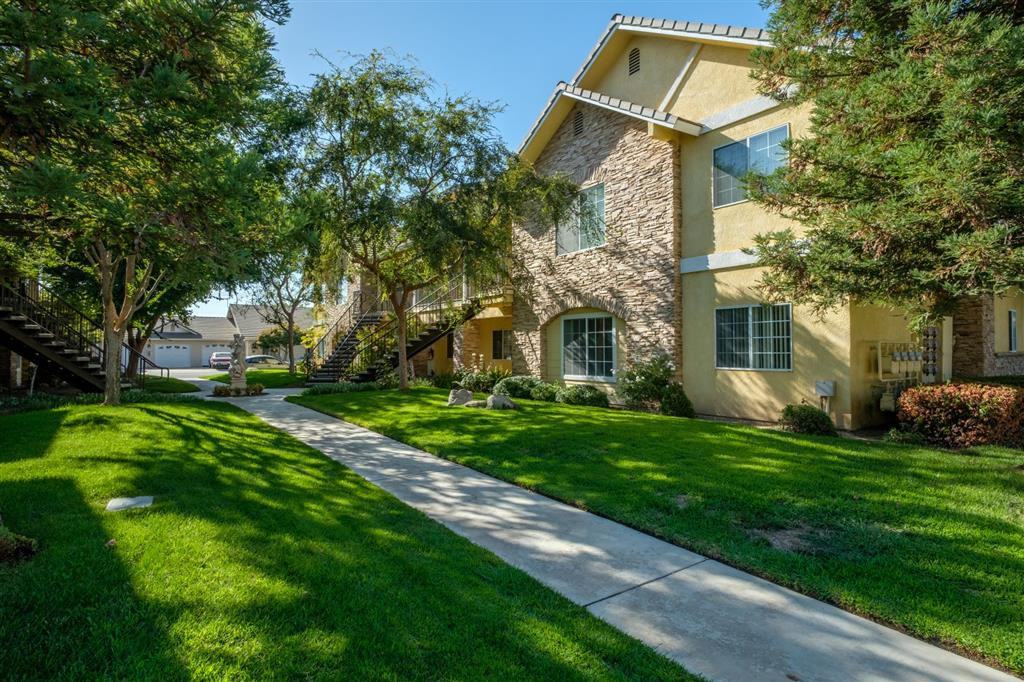 Dartmouth Tower at Shaw - Photo 6 of 30