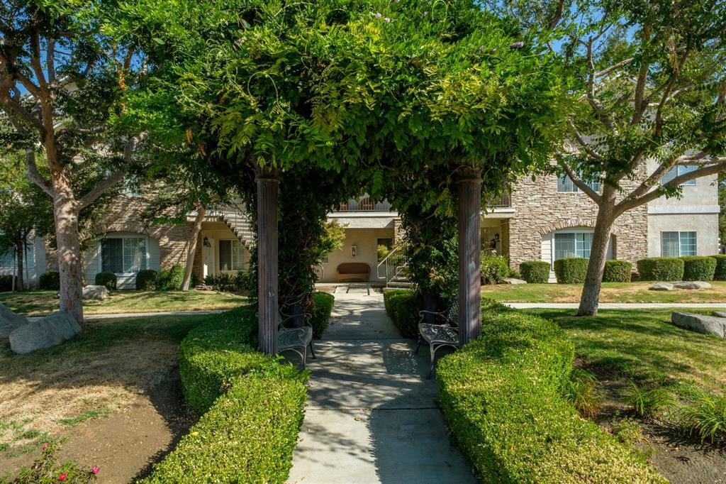 Dartmouth Tower at Shaw - Photo 7 of 30