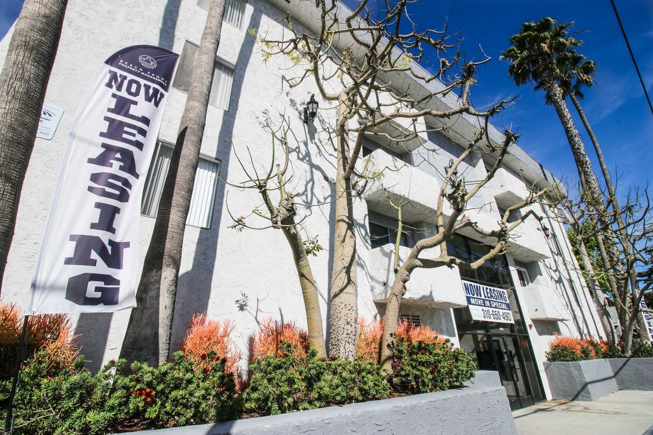 12133 Mitchell Ave. - Photo 2 of 14