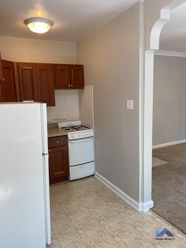 2616 N. Hampden Ct. - Photo 2 of 12