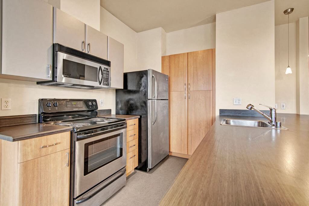 Epicenter - Photo 4 of 21