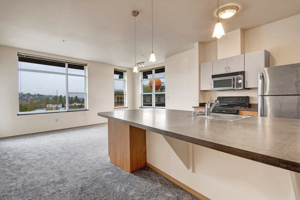 Epicenter - Photo 6 of 21