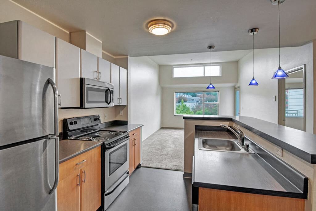 Epicenter - Photo 7 of 21