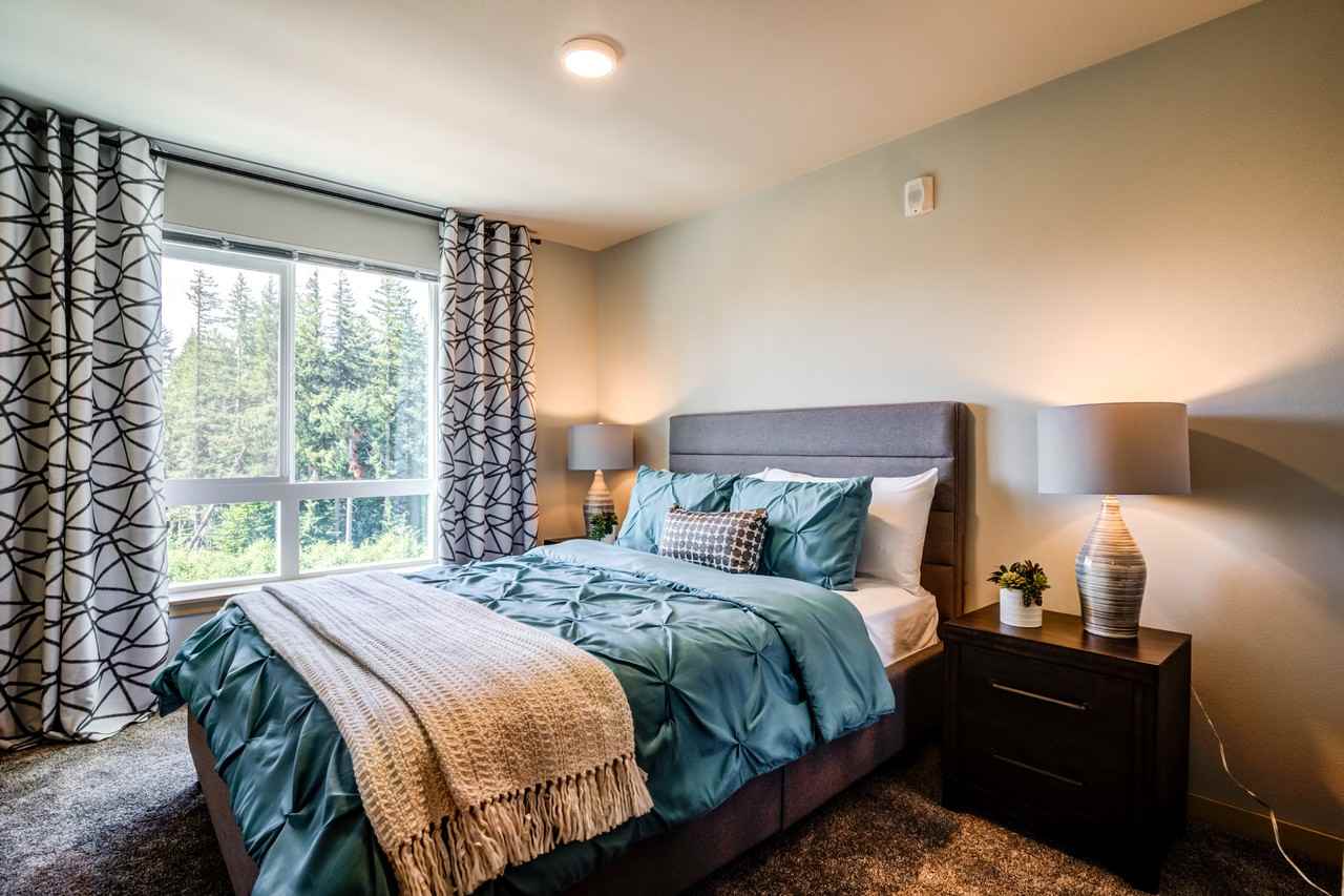 9624 Frontier Ave SE - Photo 2 of 11