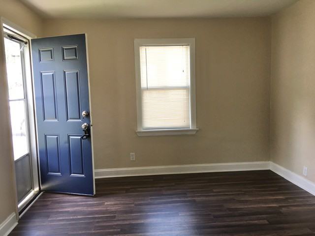 3224 Coles Avenue - Photo 2 of 8