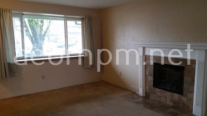 2807 El Toro Ct - Photo 3 of 4