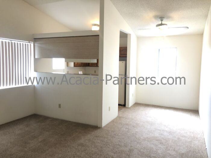 234 W Laguna St - Photo 3 of 11