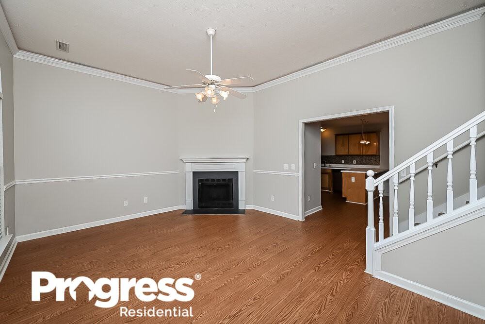 4412 Winton Dr - Photo 3 of 15