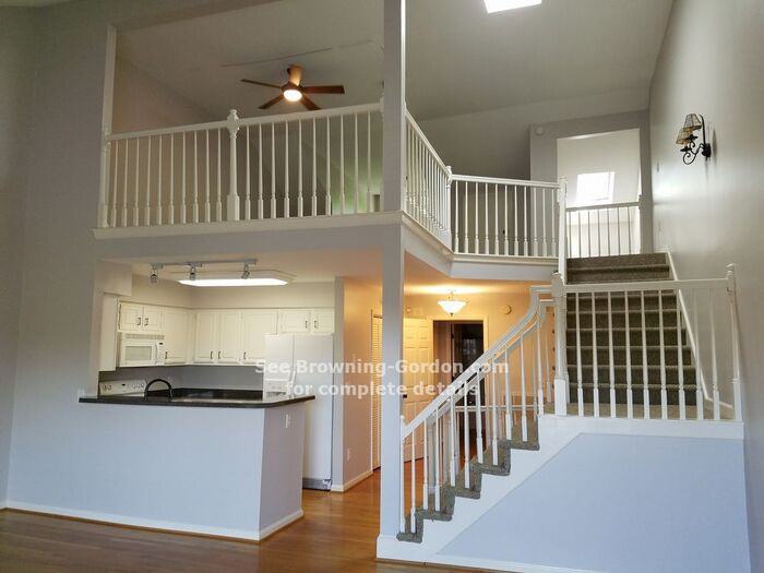 206 Glenstone Cir - Photo 2 of 15