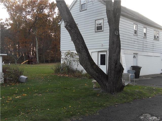 238 Ackertown Rd - Photo 2 of 12