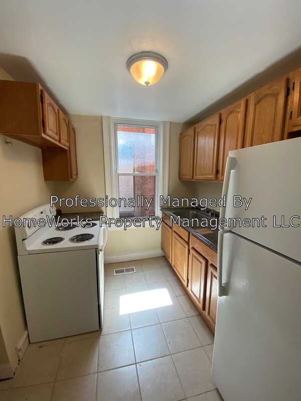 926 Chauncey Ave 1, Baltimore, MD 21217 2 Bedroom Apartment for Rent