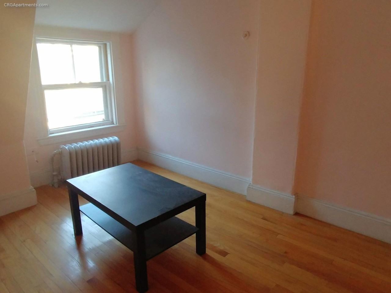 Leonard Ave #3 - Photo 3 of 5