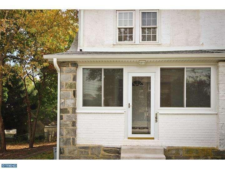 165 Reese Rd - Photo 2 of 18