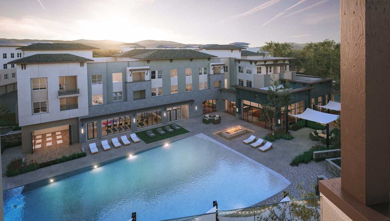 17350 Humphreys Parkway - Photo 2 of 3