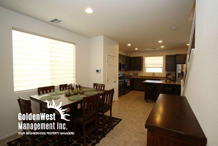 3907 Enchanted Wells Ave - Photo 3 of 23