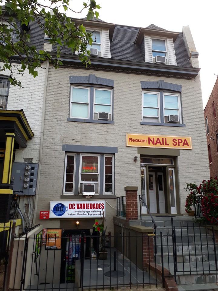 3114 Mount Pleasant St Nw #2 - Photo 2 of 18