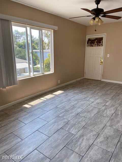 1735 E Hill St - Photo 3 of 6