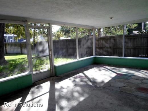 11436 59th Ter - Photo 3 of 9