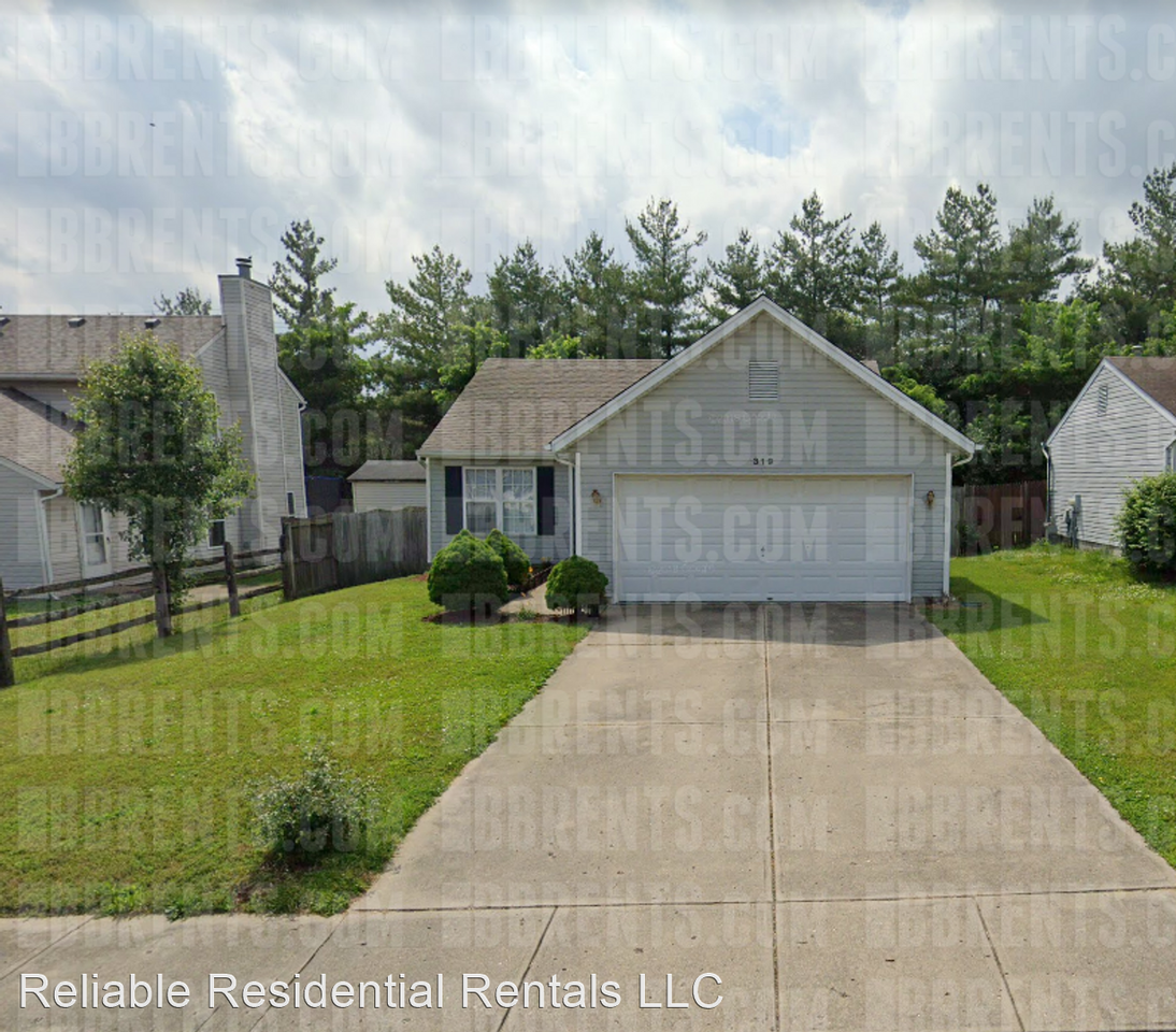 319 N Branch Dr - Photo 2 of 8