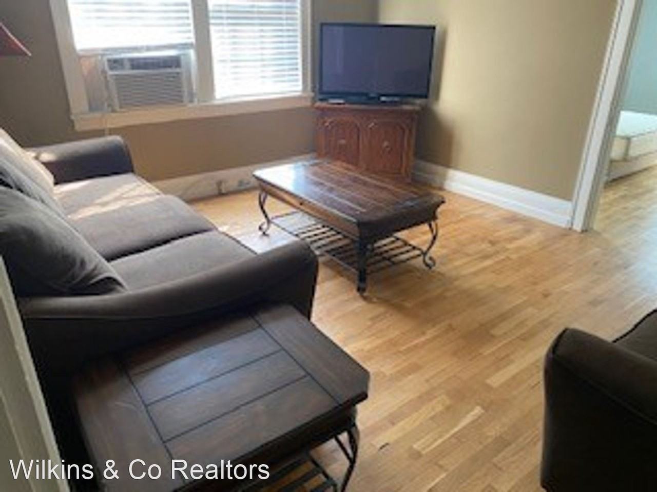 462 West Main Street - Photo 2 of 5