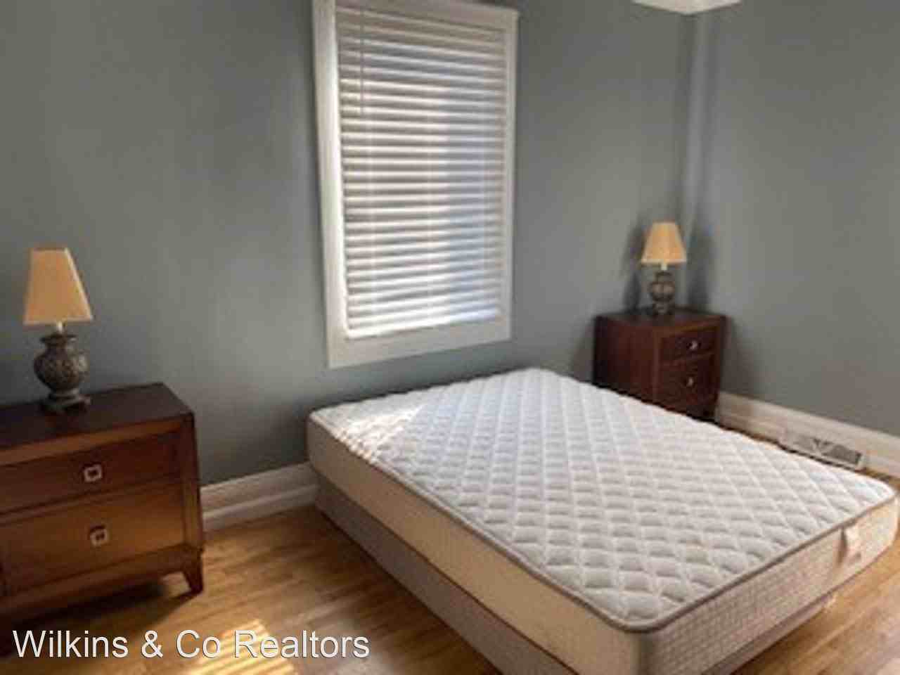 462 West Main Street - Photo 3 of 5