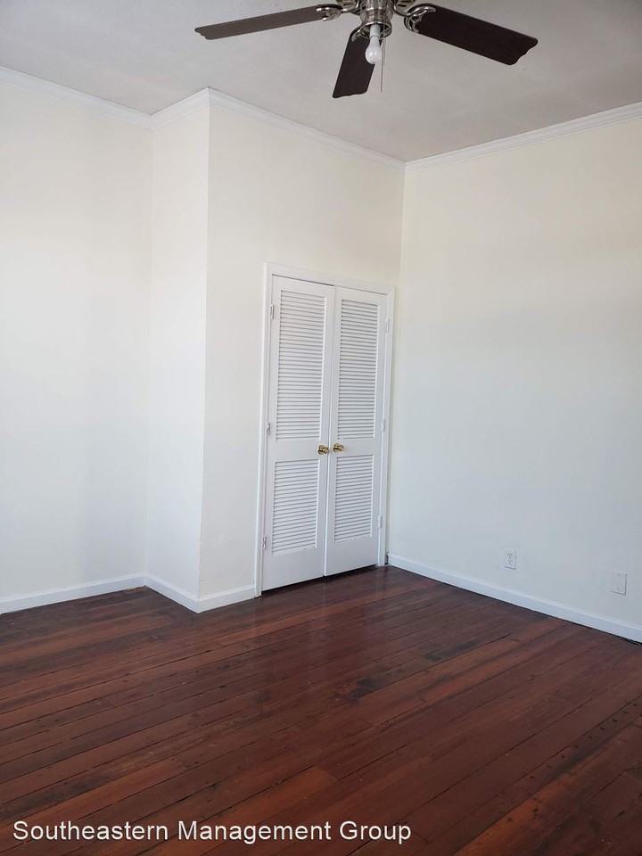 201 Spring St - Photo 2 of 12