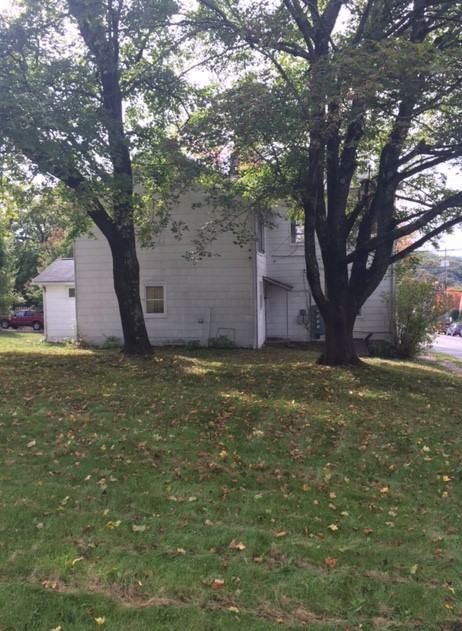 400 E Alder St - Photo 2 of 2