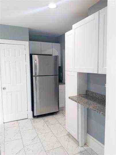 307 Plymouth Ave - Photo 3 of 26