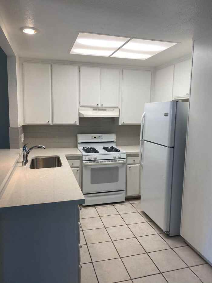 27646 Nugget Dr #8 - Photo 2 of 17