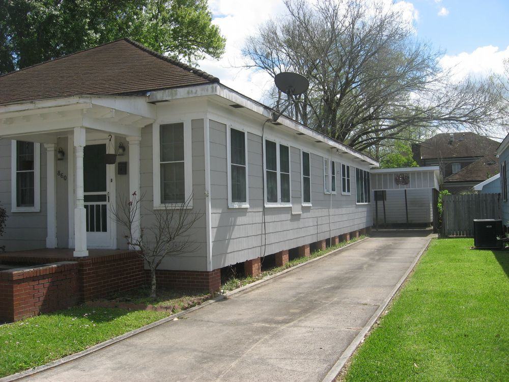 860 Wood St - Photo 2 of 32