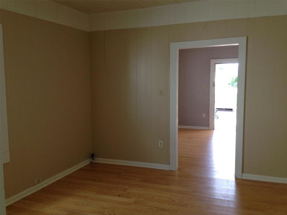 524 Gabasse St - Photo 2 of 12