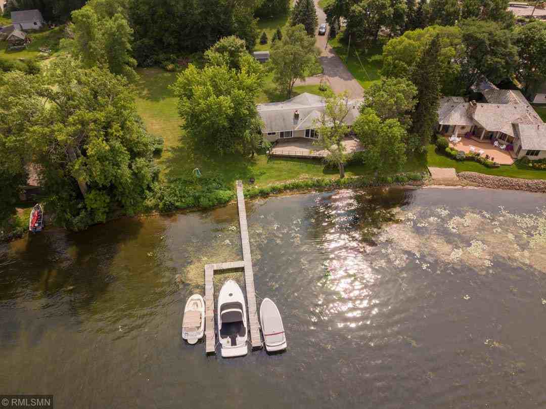 4245 Circle Rd - Photo 2 of 24