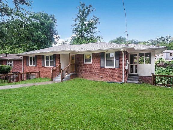 3 Rockmart Drive Northwest - Photo 2 of 14