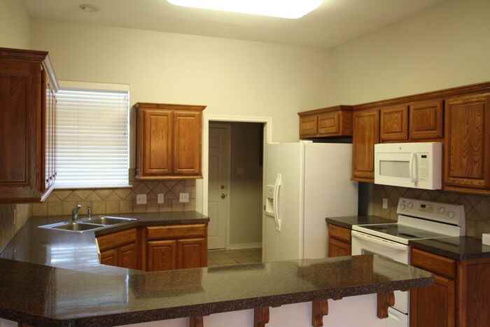 11298 Twin Spires Dr - Photo 2 of 21
