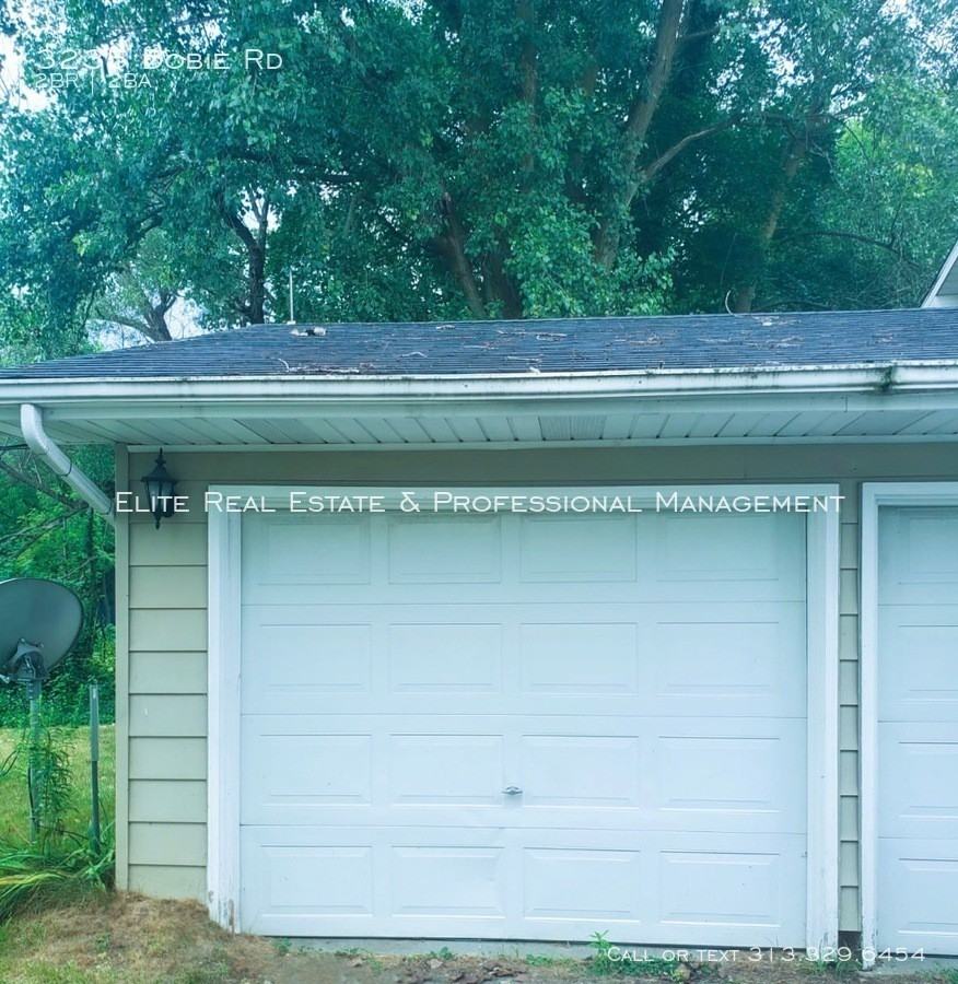 3235 Dobie Rd - Photo 2 of 12