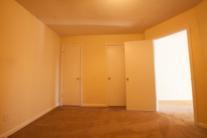 405 Barnhardt Circle - Photo 3 of 5