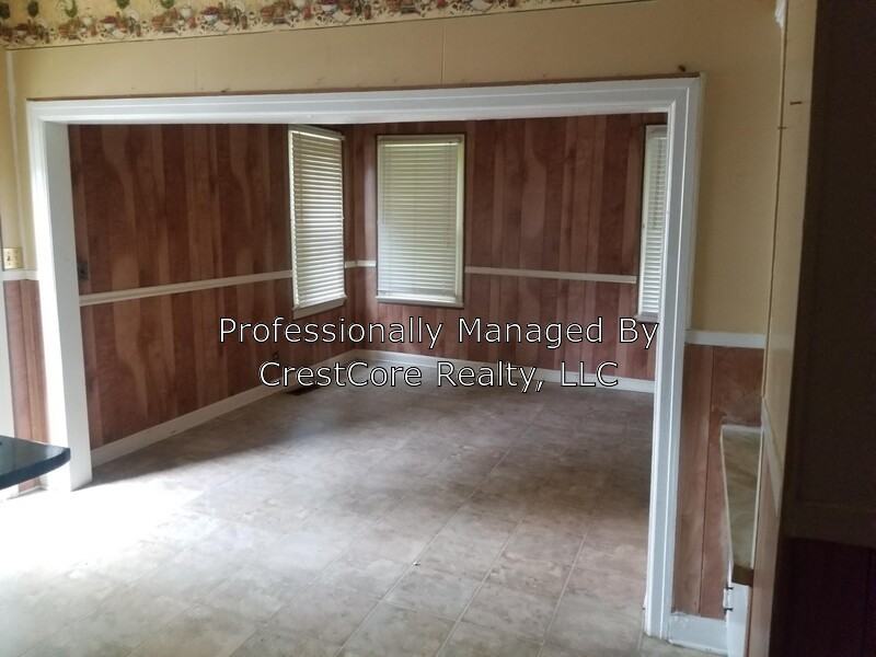 1543 Defoe Rd - Photo 2 of 12