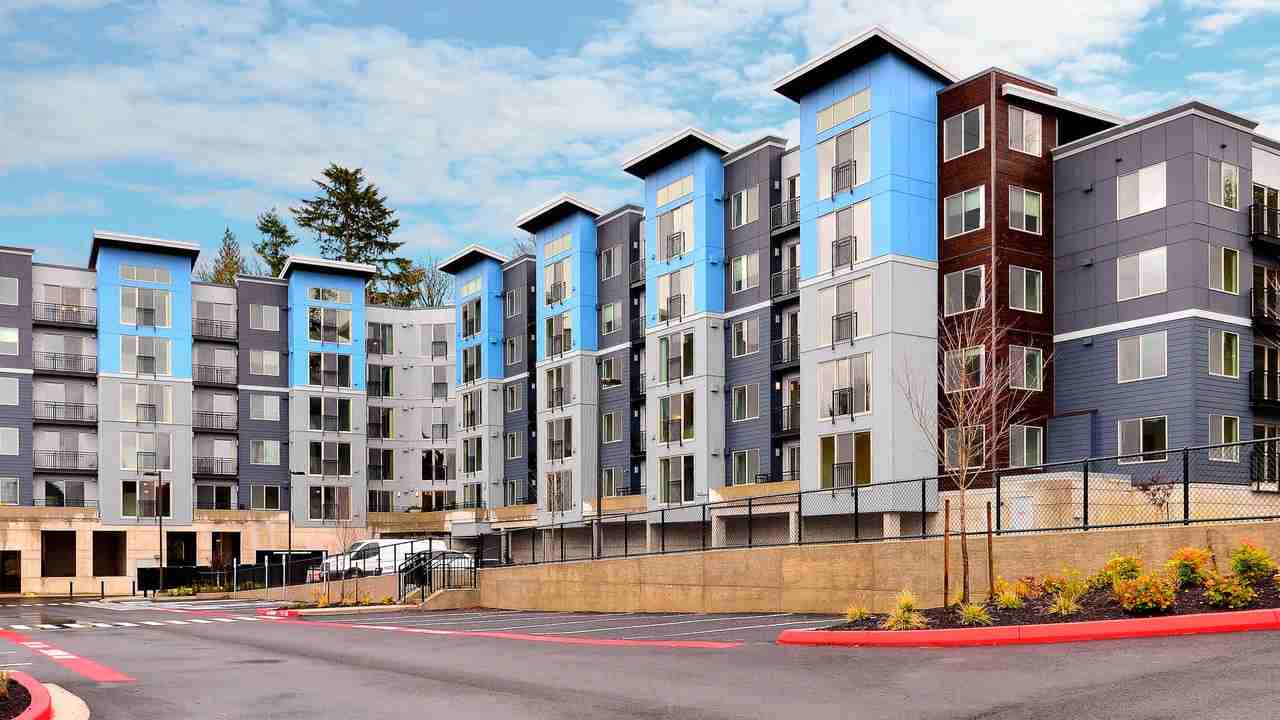 Notch - Photo 3 of 46