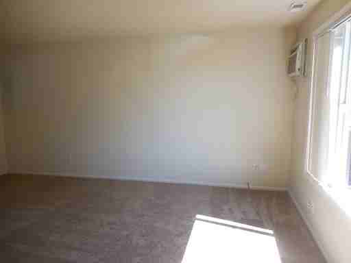 904 21st Ave SW - Photo 2 of 10