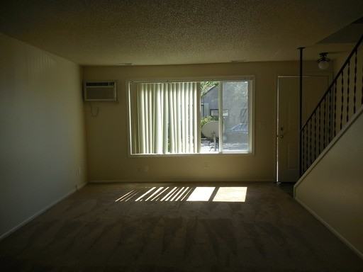 904 21st Ave SW - Photo 3 of 10