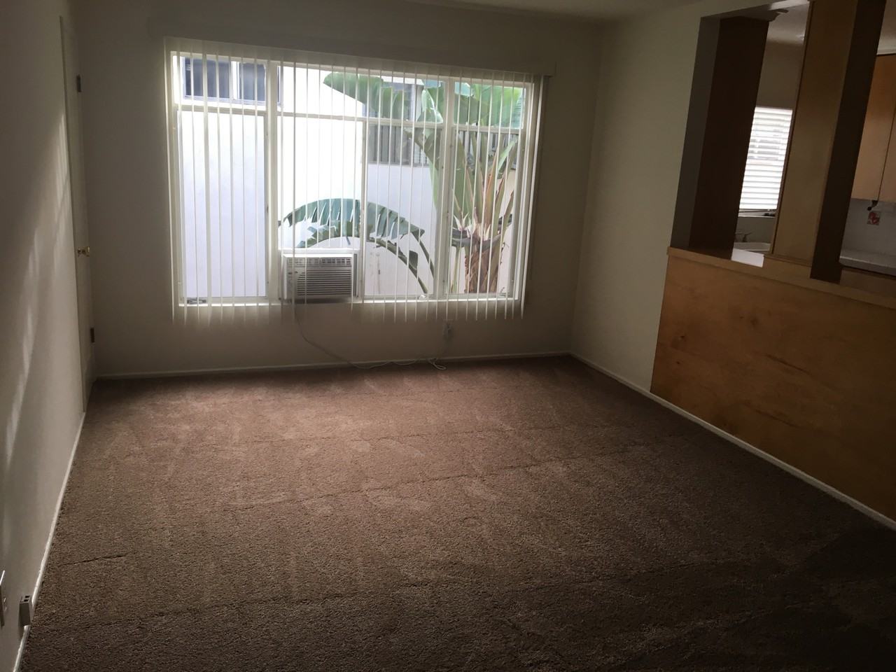 8442 Blackburn Ave #8 - Photo 3 of 17