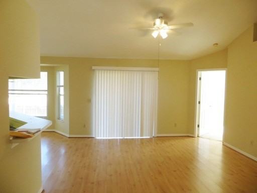 2304 Tioga Dr - Photo 2 of 23