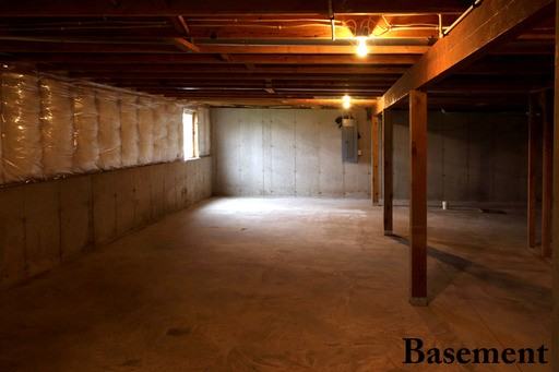 2301 Kobel Dr - Photo 2 of 20