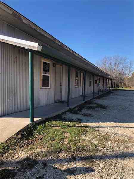 101 Lawson St - Photo 2 of 11