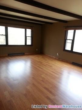 886 100th Ave - Photo 3 of 9