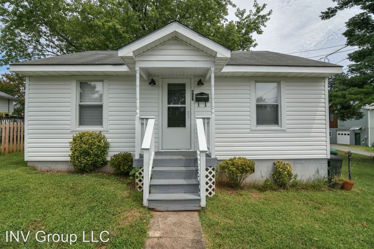 817 Rougemont Ave, Charlottesville, VA 22902 1 Bedroom Apartment for