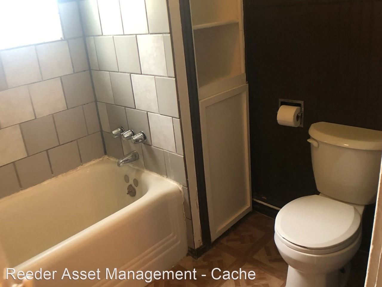 162 Crockett Ave - Photo 2 of 9