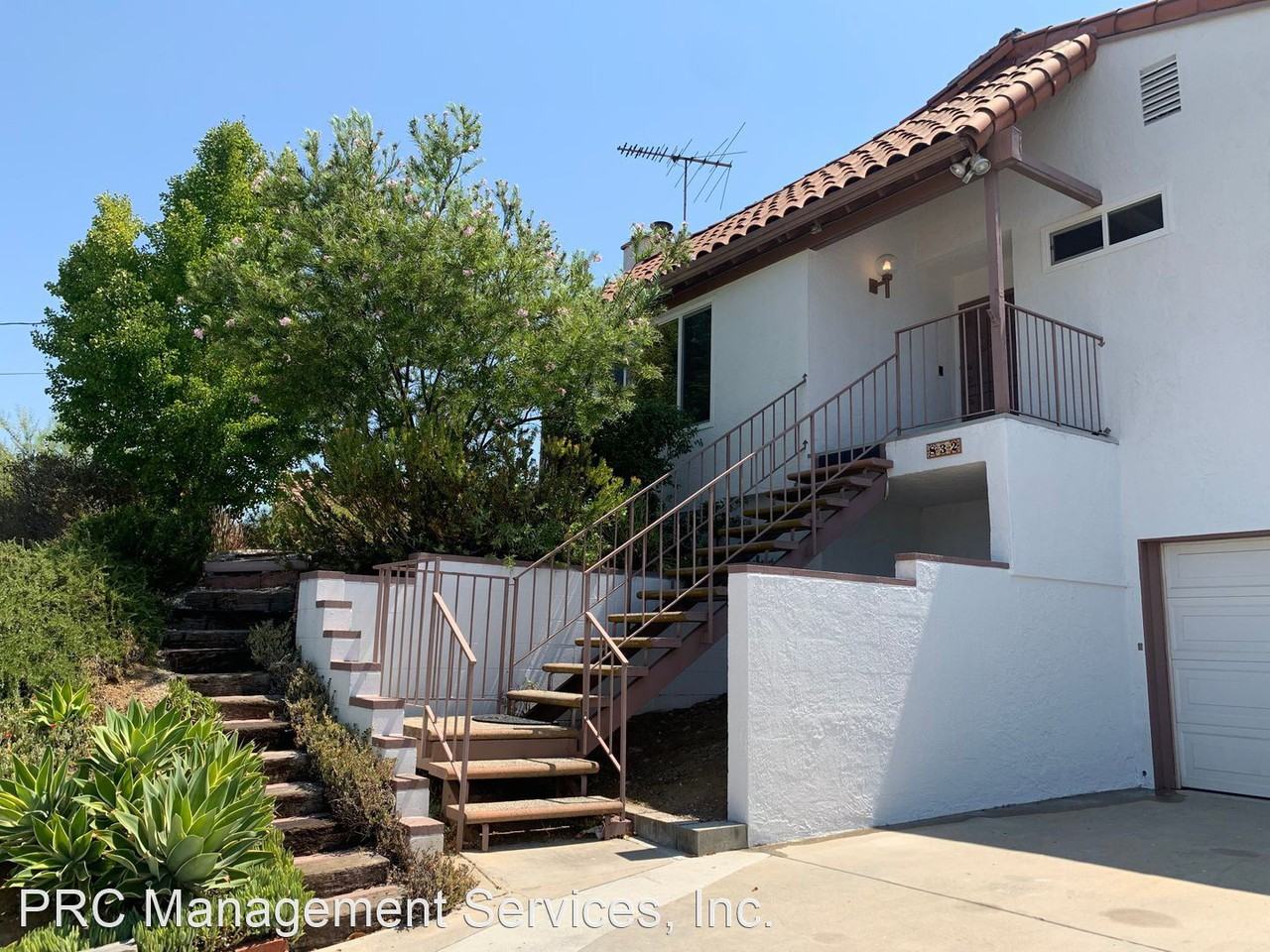 832 Reeves Pl - Photo 2 of 47