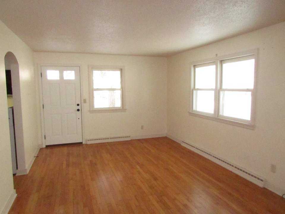 2929 Stevens St - Photo 2 of 8